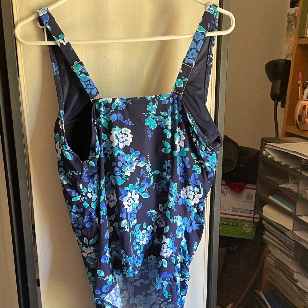 Lands' End Blue Floral Women's Tankini Swimsuit Top 18DDD - Picture 4 of 6